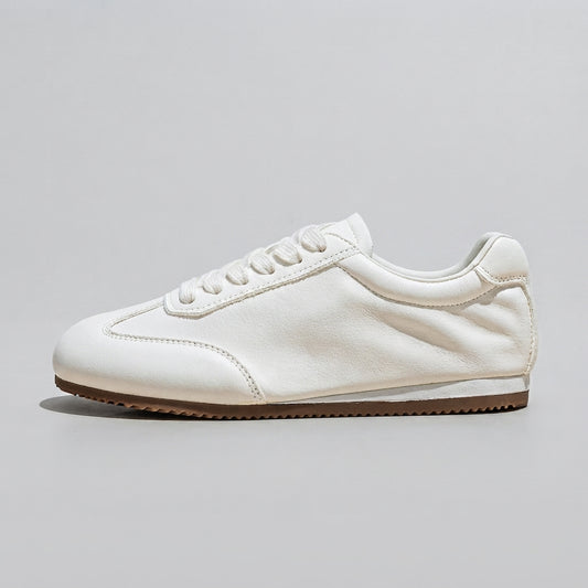 Classic Leather Flat Sneakers for Every Day